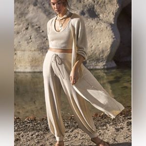 Free People, Living In This Sweater Set